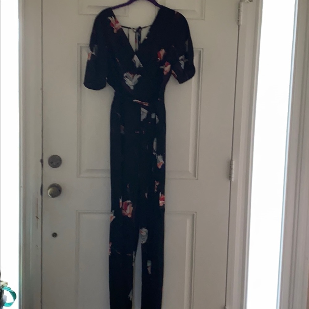 Wide-leg jumpsuit